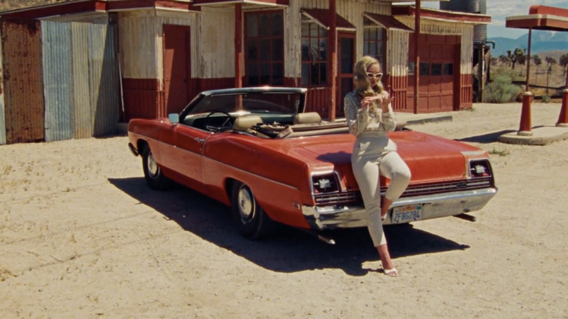 SABRINA CLAUDIO "Holding The Gun" | Ozzie Pullin
